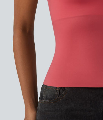 CurveLift™ Square Neck Built-in Bra Casual Tank Top B-E Cups