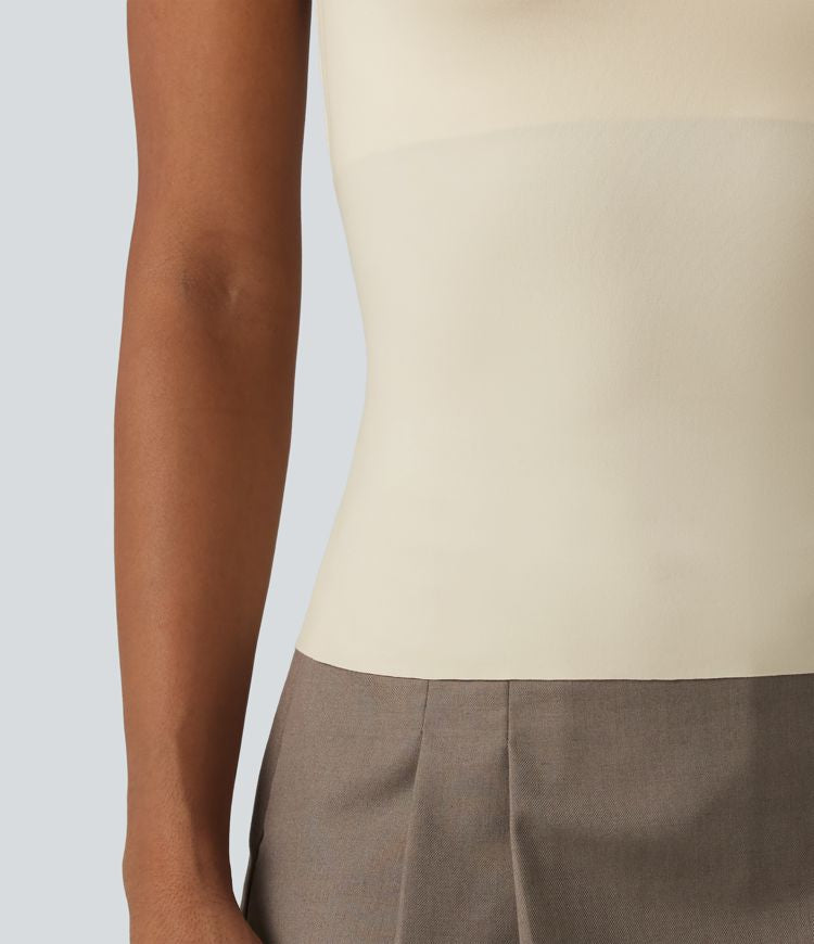CurveLift™ Square Neck Built-in Bra Casual Tank Top B-E Cups