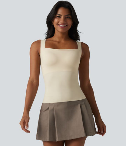 CurveLift™ Square Neck Built-in Bra Casual Tank Top B-E Cups