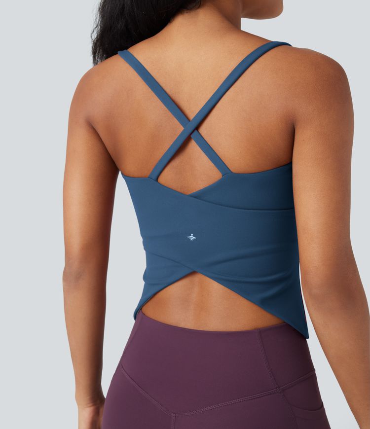 CurveLift™ Back Crossover Hem Yoga Cami Top