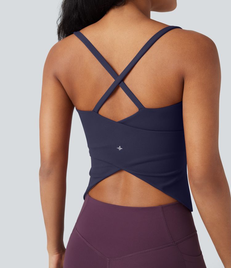 CurveLift™ Back Crossover Hem Yoga Cami Top