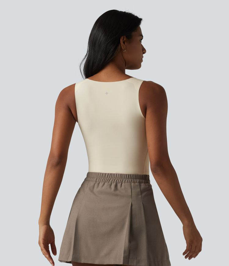 CurveLift™ Square Neck Built-in Bra Casual Tank Top B-E Cups